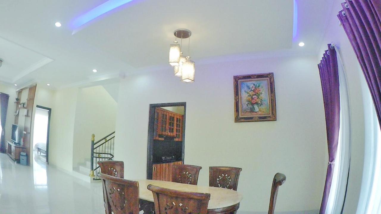 Villa Dira Bogor Luaran gambar
